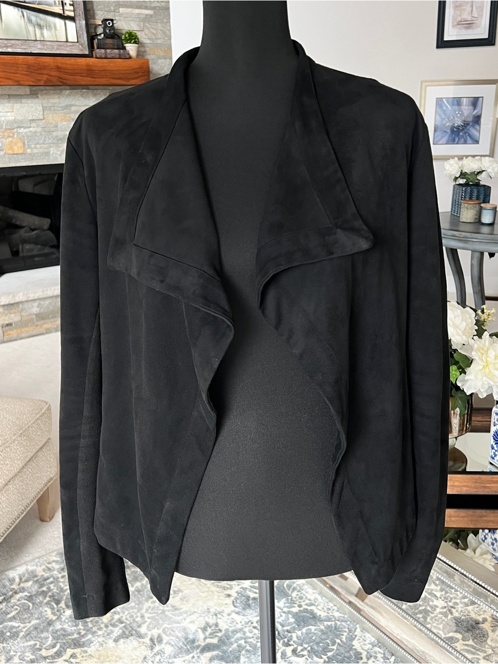 Vigoss Black Faux Suede Open-Front Draped Blazer